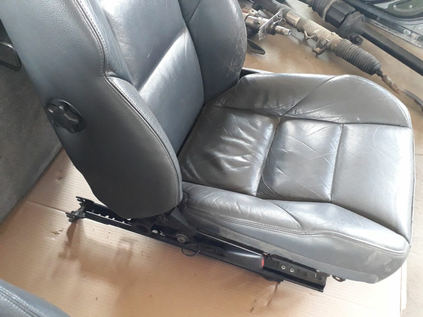 Sēdekļu komplekts priekš VOLVO S60 2007 6 Sēdekļu komplekts priekš VOLVO S60 2007