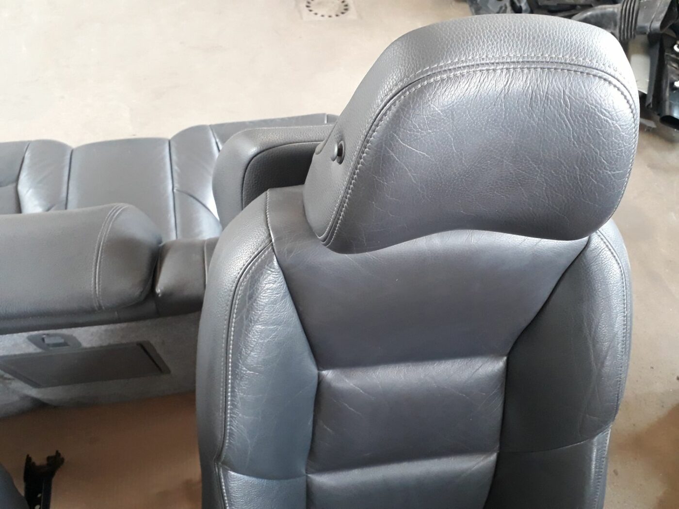 Sēdekļu komplekts priekš VOLVO S60 2007 5 Sēdekļu komplekts priekš VOLVO S60 2007