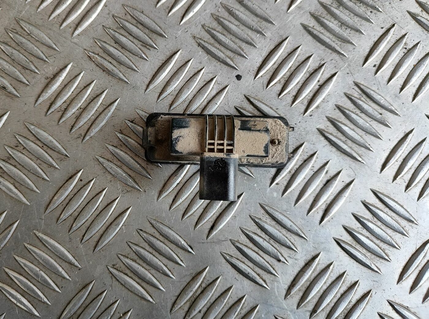 Numura zīmes apgaismojums priekš VW GOLF IV 1999