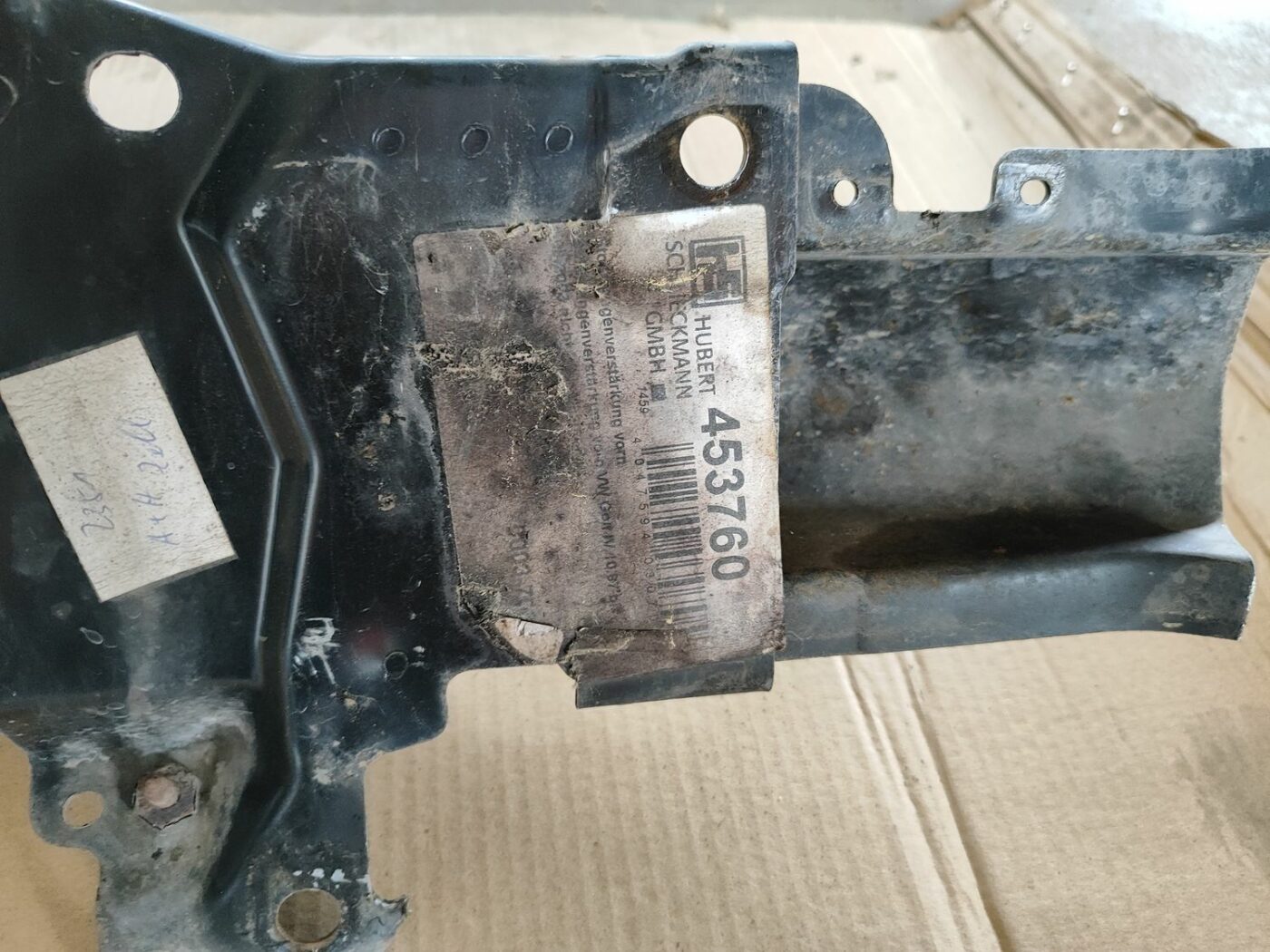 Priekšējā bufera pastiprinātājs priekš VW GOLF IV 1999 3 Priekšējā bufera pastiprinātājs priekš VW GOLF IV 1999