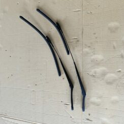 Vējstikla slotu turētāju komplekts priekš SKODA OCTAVIA 2008