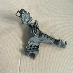 Gaisa filtra korpusa kronšteins priekš VOLVO S60 2007