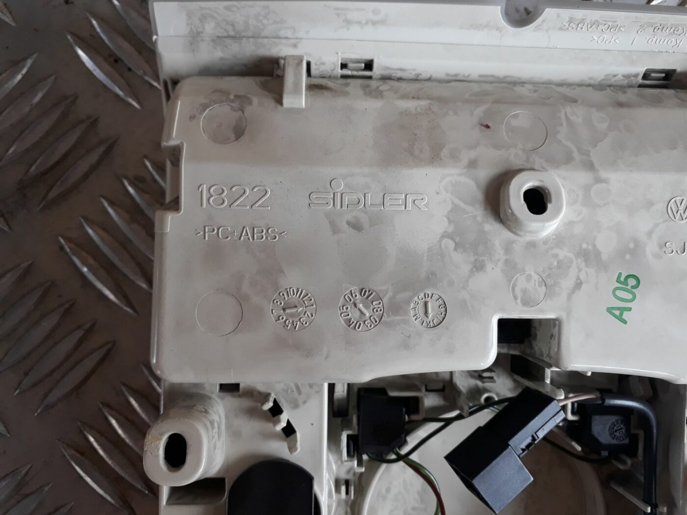 Salona apgaismojuma panelis priekš AUDI A6 AVANT 2006 6 Salona apgaismojuma panelis priekš AUDI A6 AVANT 2006