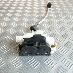 Priekšējo kreiso durvju slēdzene priekš AUDI A6 AVANT 2006