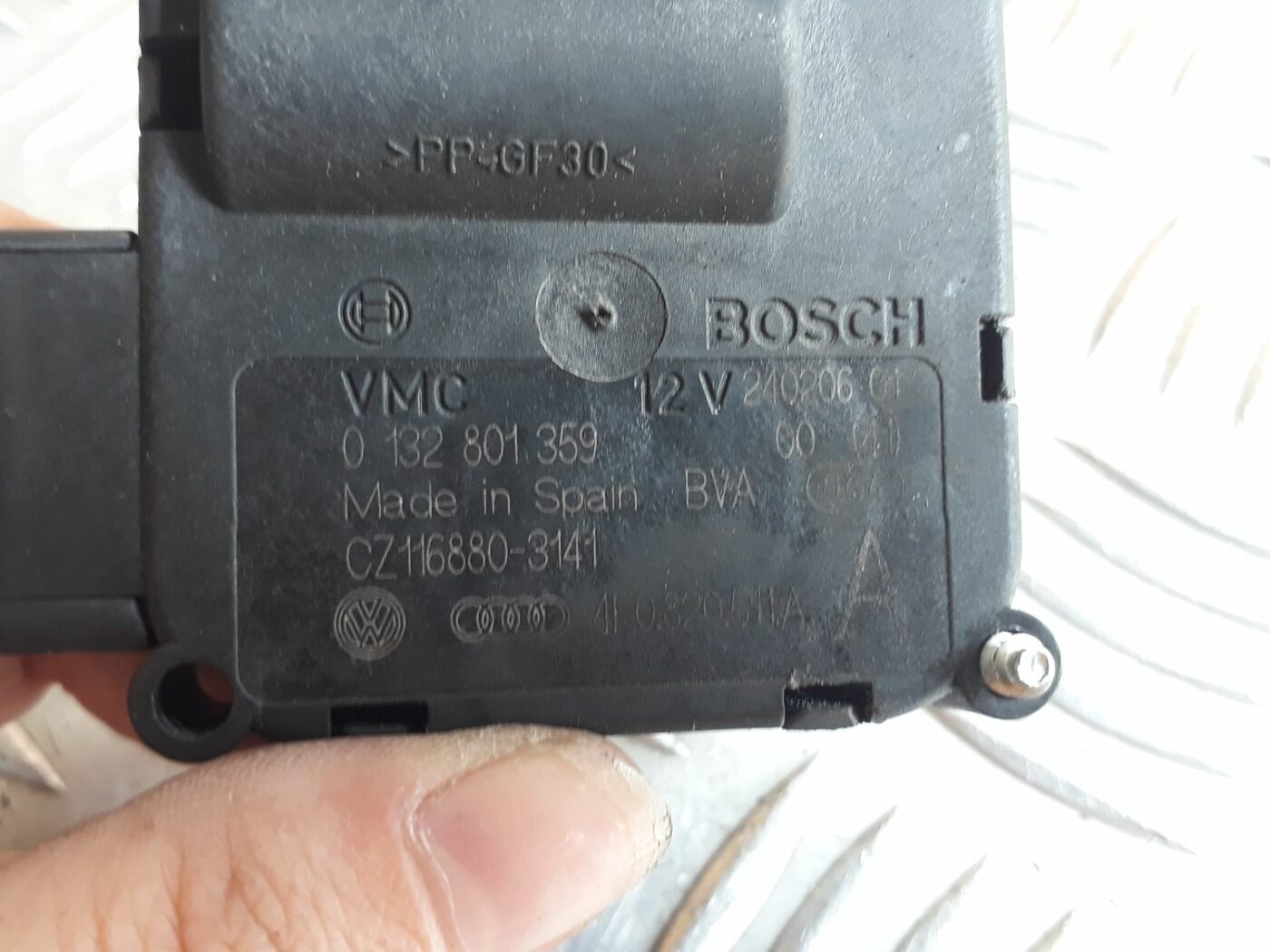 Apsildes sistēmas aktuators priekš AUDI A6 AVANT 2006