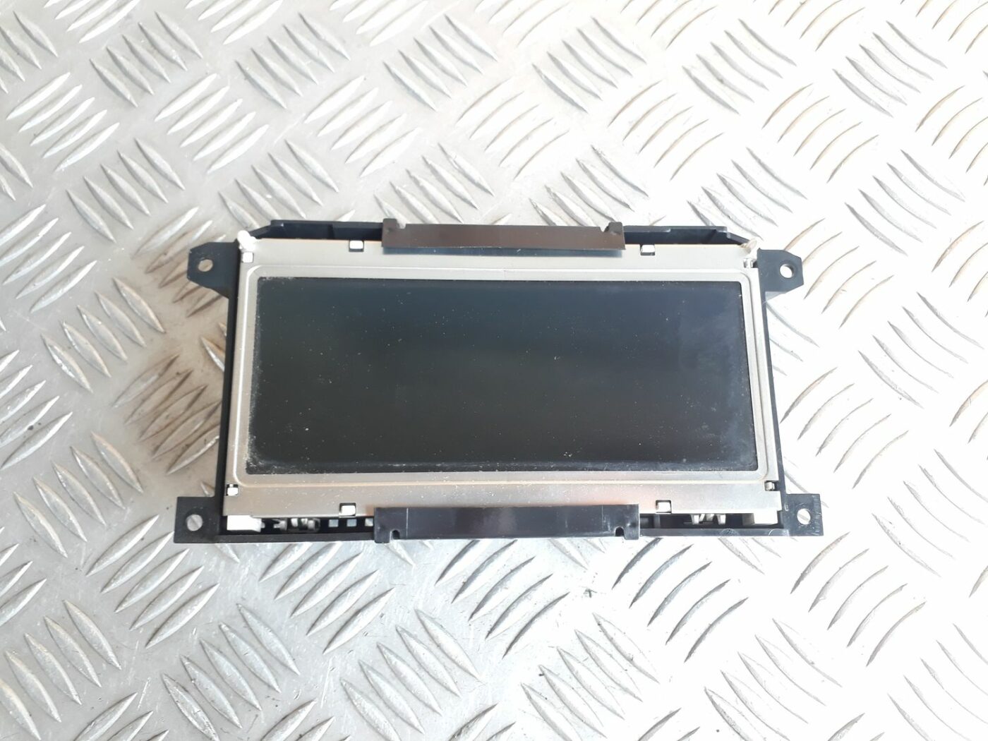 Displejs priekš AUDI A6 AVANT 2006 2 Displejs priekš AUDI A6 AVANT 2006