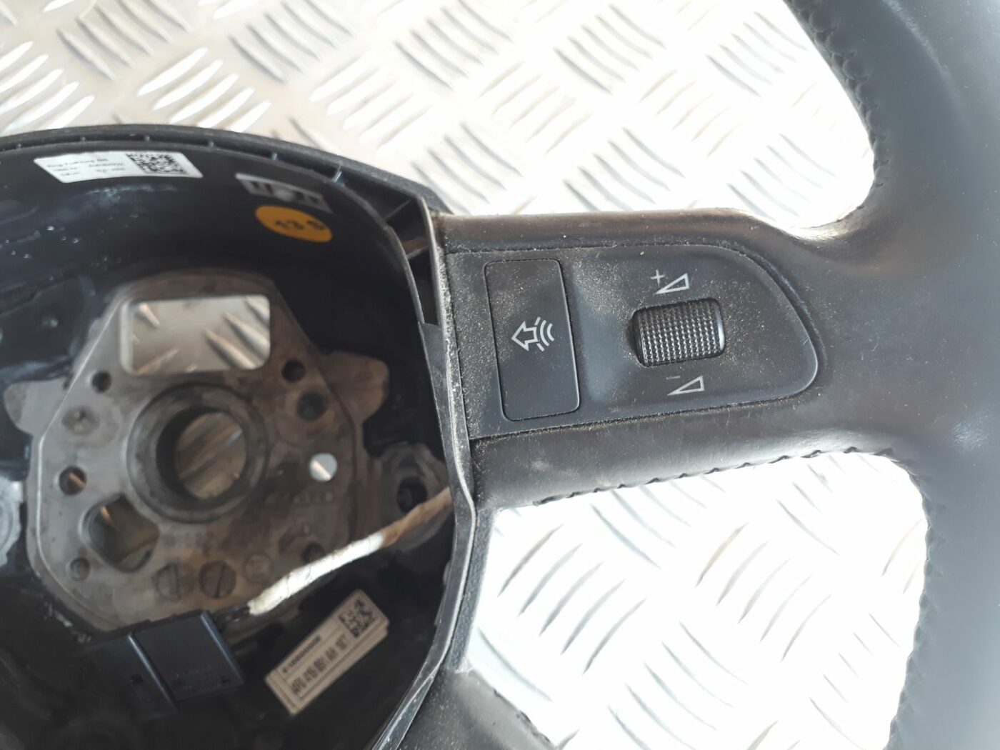 Stūre priekš AUDI A6 AVANT 2006 9 Stūre priekš AUDI A6 AVANT 2006