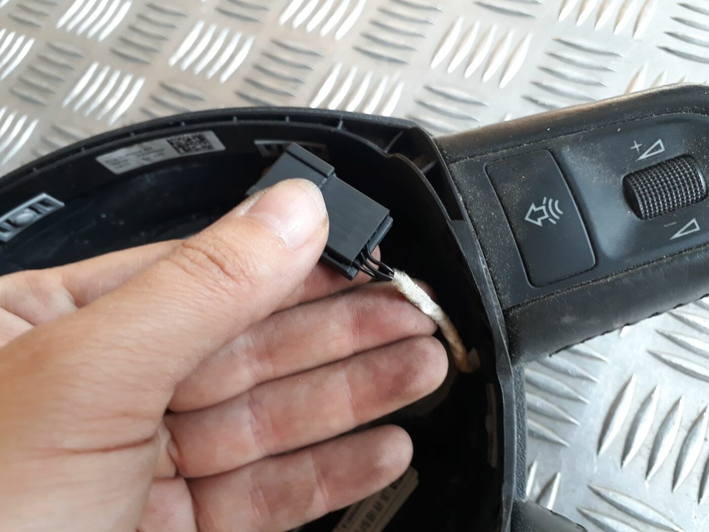 Stūre priekš AUDI A6 AVANT 2006 8 Stūre priekš AUDI A6 AVANT 2006