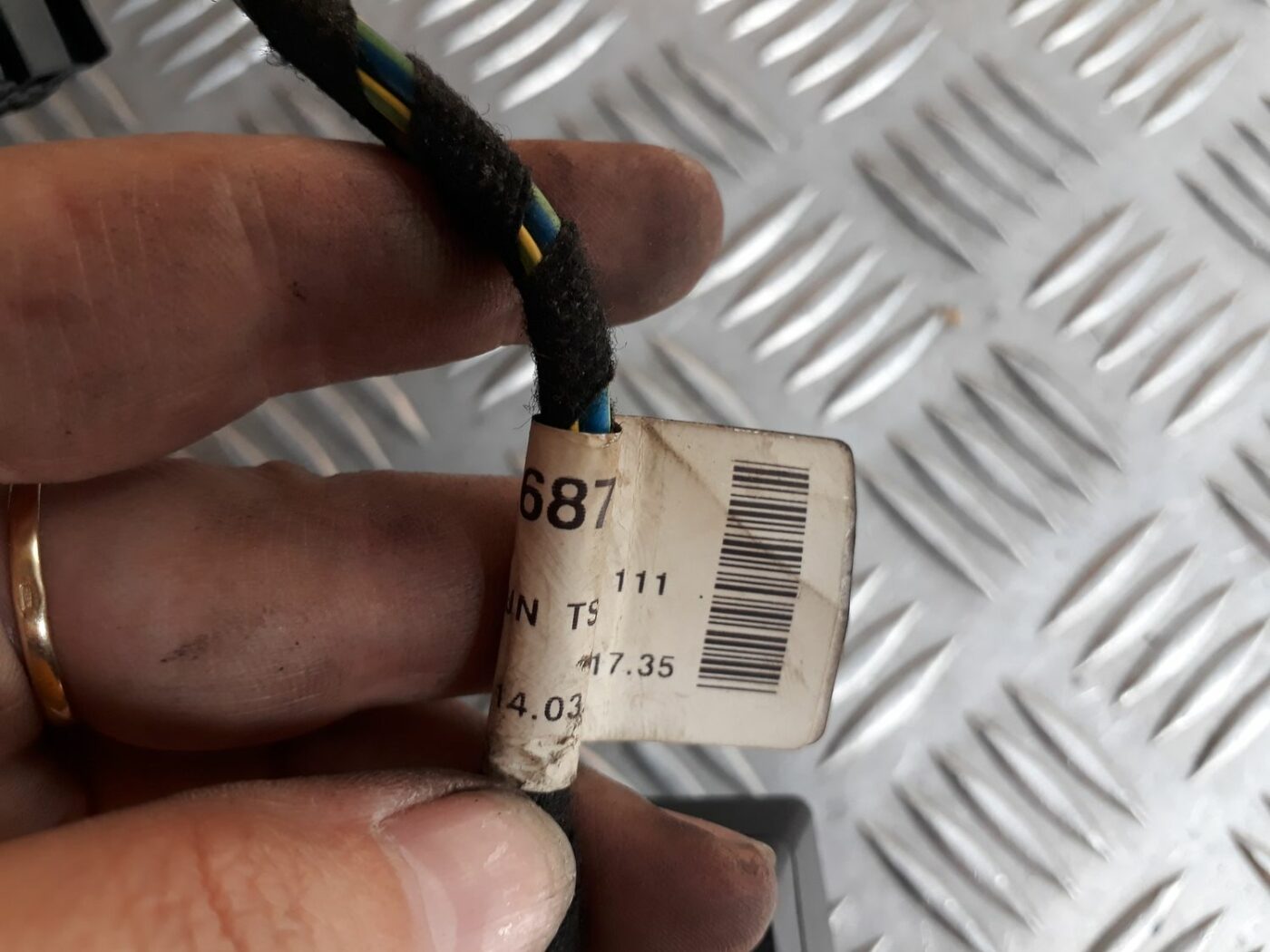 Priekšējo kreiso durvju vadības bloks priekš AUDI A6 AVANT 2006 3 Priekšējo kreiso durvju vadības bloks priekš AUDI A6 AVANT 2006