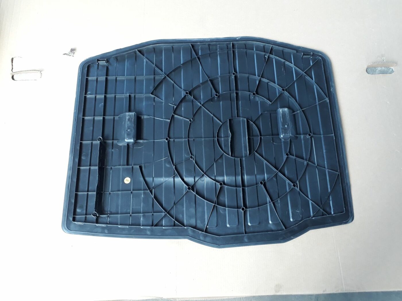 Bagāžnieka grīda priekš AUDI A6 AVANT 2006 2 Bagāžnieka grīda priekš AUDI A6 AVANT 2006