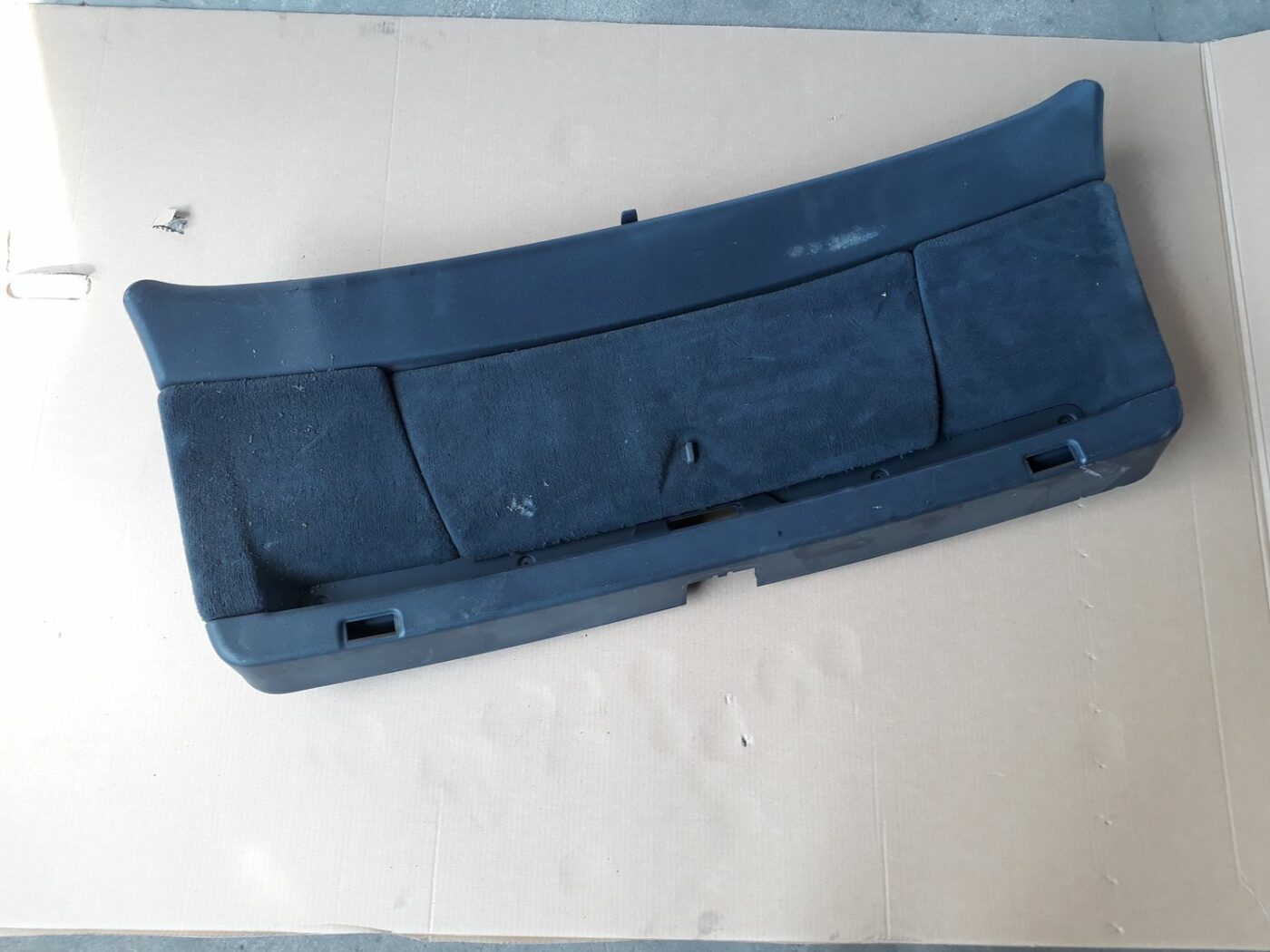 Bagāžnieka vāka liela apdare priekš AUDI A6 AVANT 2006 1 Bagāžnieka vāka liela apdare priekš AUDI A6 AVANT 2006