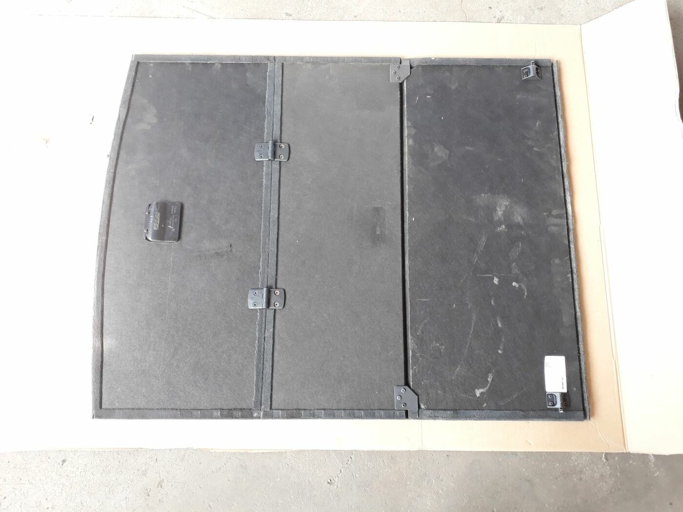 Bagāžnieka grīda priekš AUDI A6 AVANT 2006