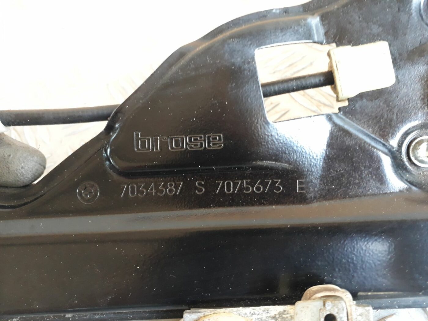 Stikla pacelšanas mehānisms aizmugurējais kreisais priekš BMW 530D E61 2006 TOURING BLUE