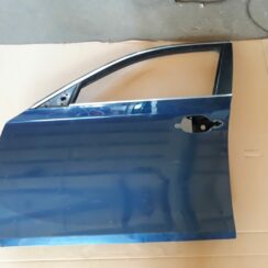 Priekšējās kreisās durvis priekš BMW 530D E61 2006 TOURING BLUE