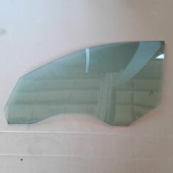 Priekšējo kreiso durvju stikls priekš BMW 530D E61 2006 TOURING BLUE