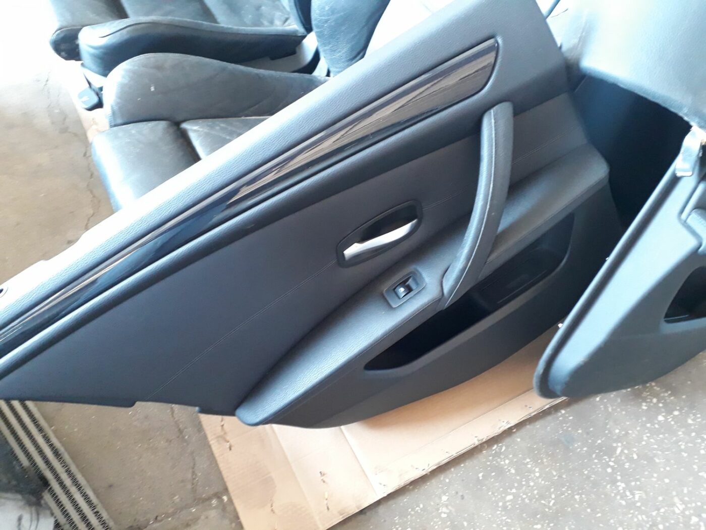 Sēdekļu komplekts priekš BMW 530D E61 2006 TOURING BLUE 25 Sēdekļu komplekts priekš BMW 530D E61 2006 TOURING BLUE