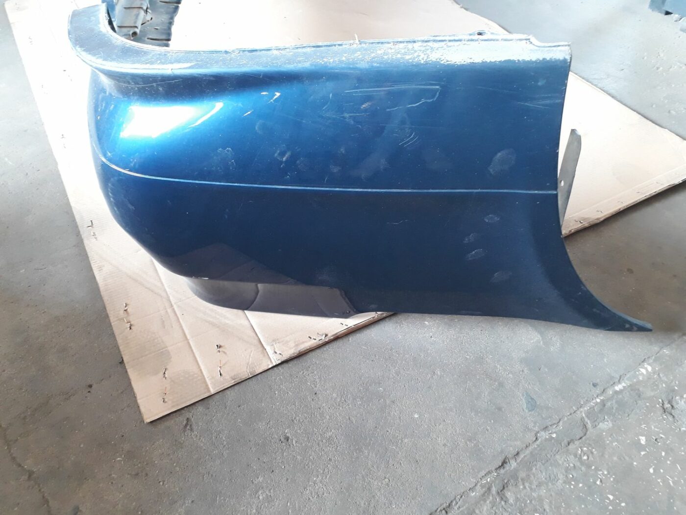 Aizmugures buferis priekš BMW 530D E61 2006 TOURING BLUE 14 Aizmugures buferis priekš BMW 530D E61 2006 TOURING BLUE