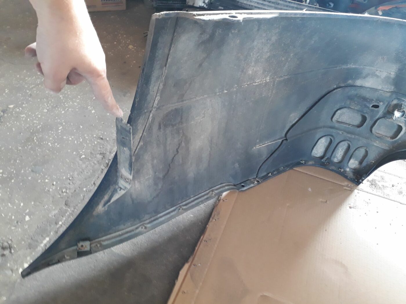 Aizmugures buferis priekš BMW 530D E61 2006 TOURING BLUE 13 Aizmugures buferis priekš BMW 530D E61 2006 TOURING BLUE