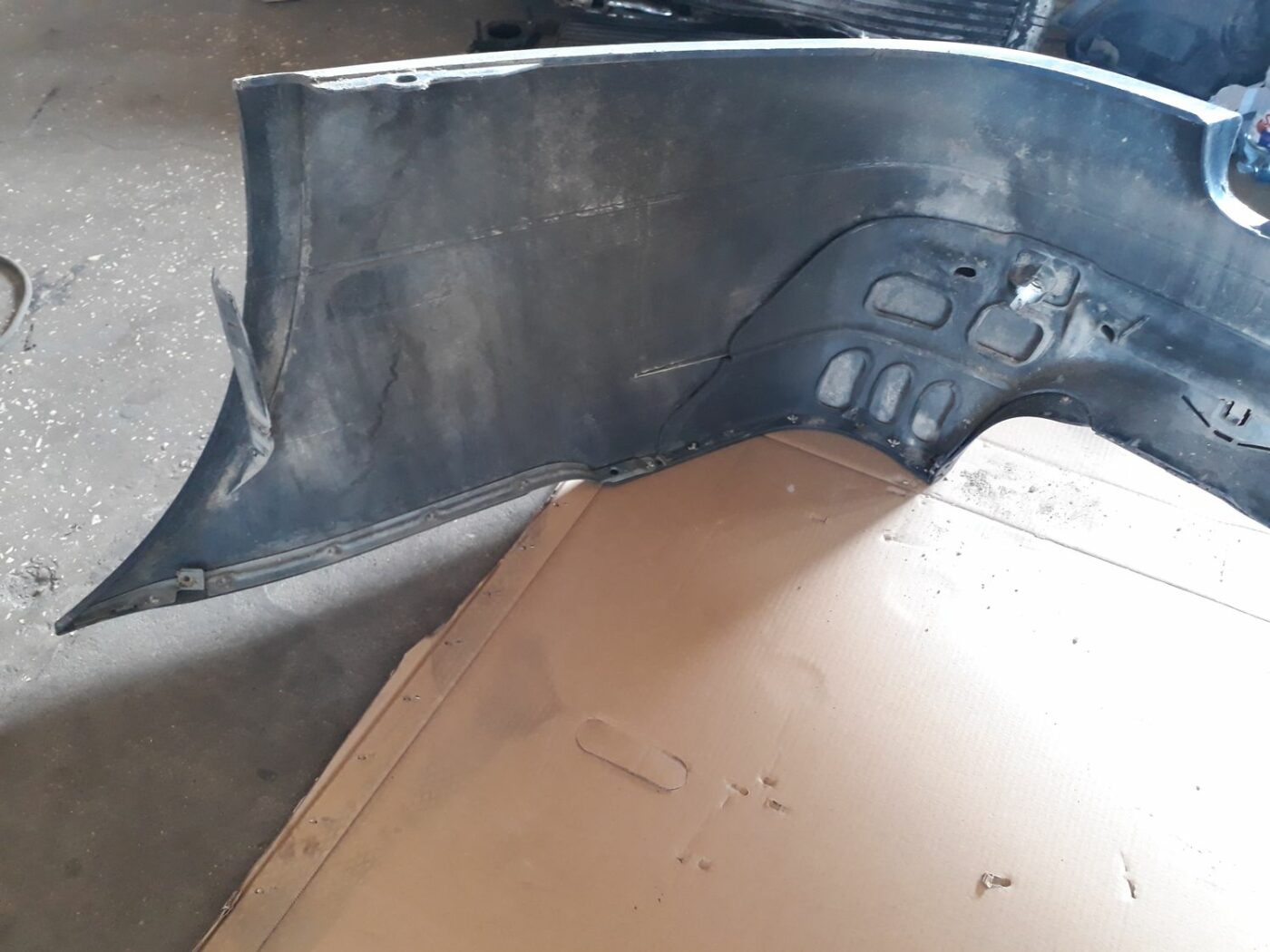 Aizmugures buferis priekš BMW 530D E61 2006 TOURING BLUE 3 Aizmugures buferis priekš BMW 530D E61 2006 TOURING BLUE