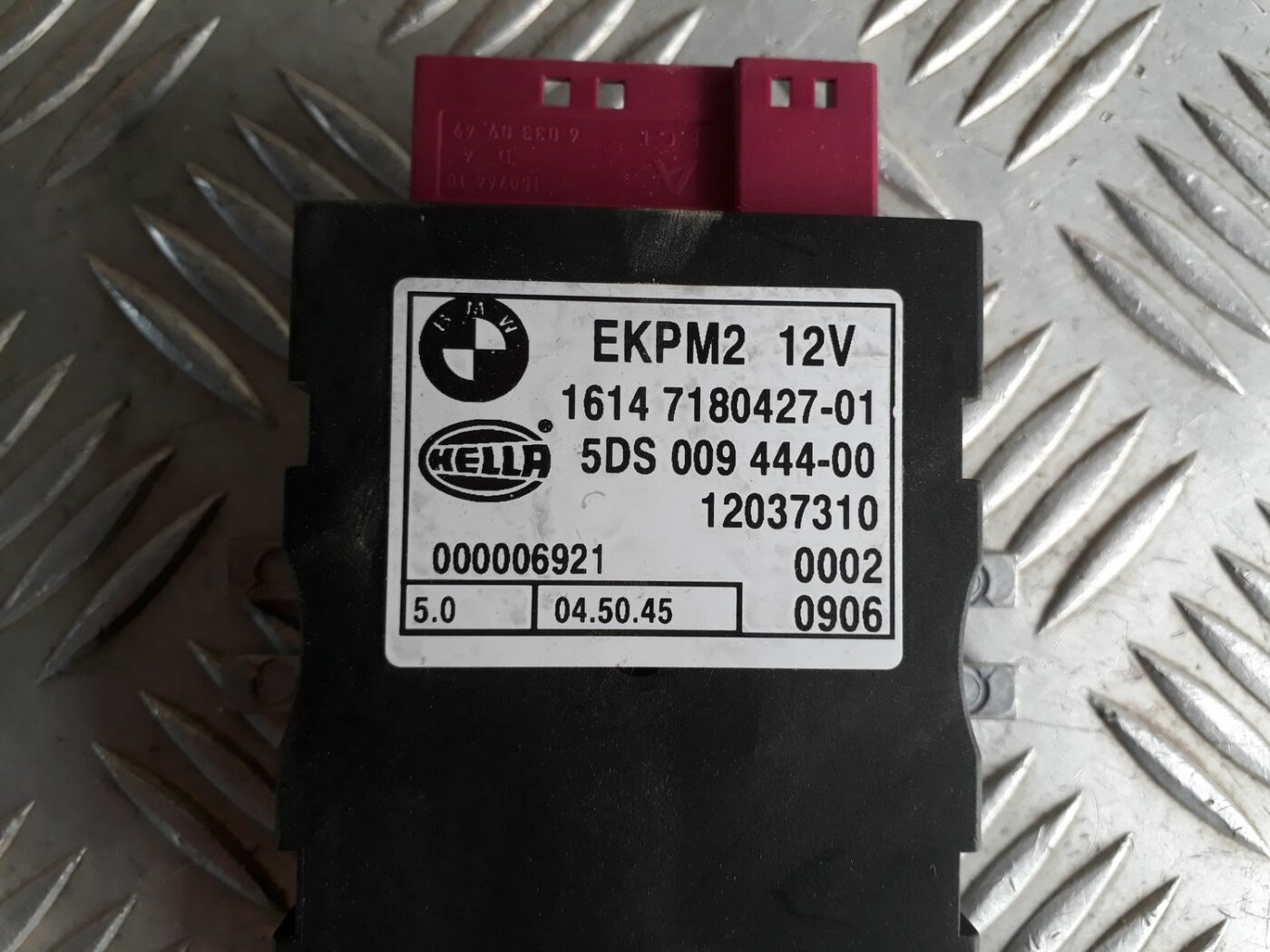 Degvielas sūkņa vadības bloks priekš BMW 530D E61 2006 TOURING BLUE 3 Degvielas sūkņa vadības bloks priekš BMW 530D E61 2006 TOURING BLUE