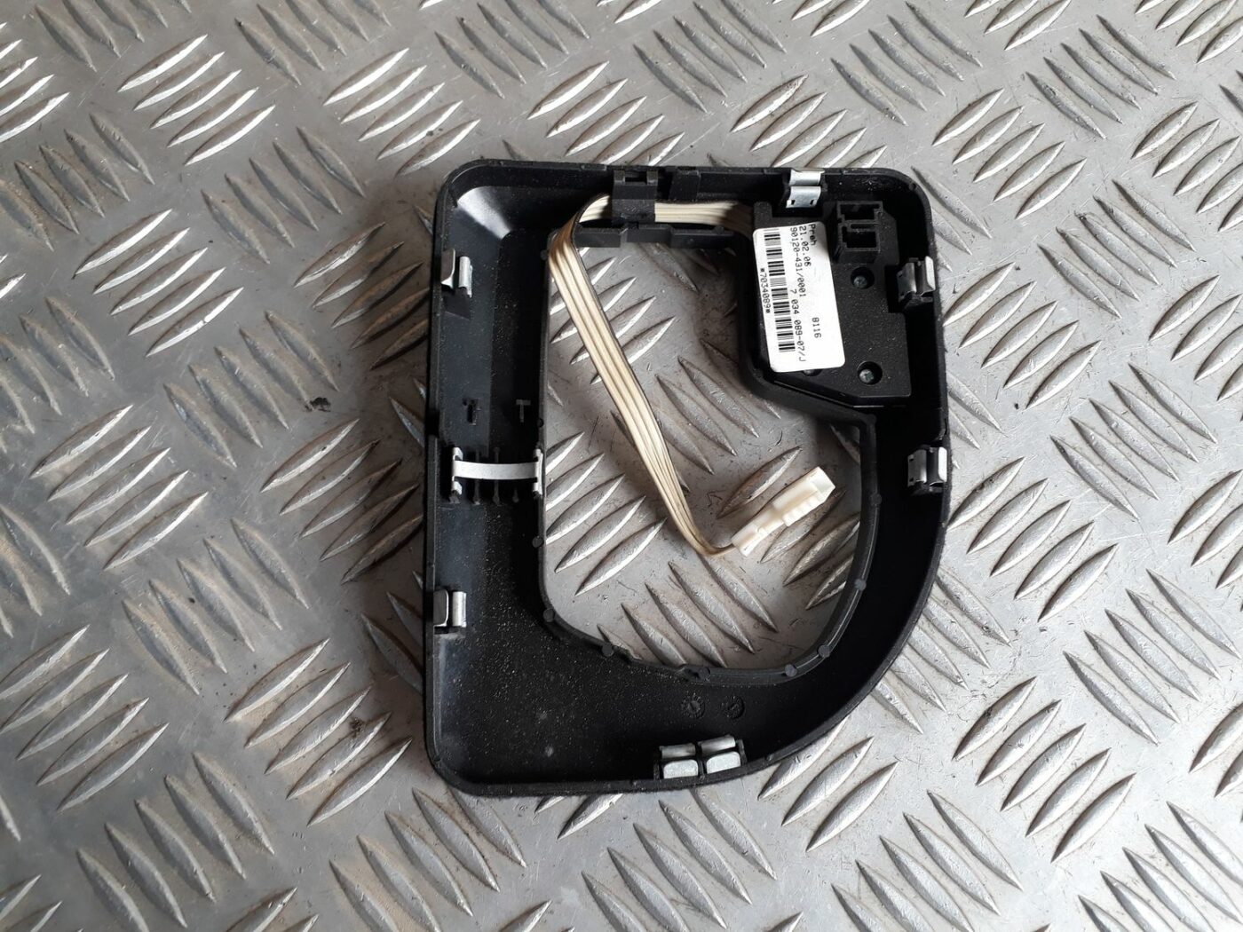 Ātrumu pārslēgšanas vadības panelis priekš BMW 530D E61 2006 TOURING BLUE 2 Ātrumu pārslēgšanas vadības panelis priekš BMW 530D E61 2006 TOURING BLUE