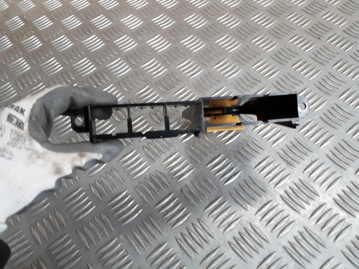 Salona plastmasa priekš SEAT IBIZA 2005 4 Salona plastmasa priekš SEAT IBIZA 2005