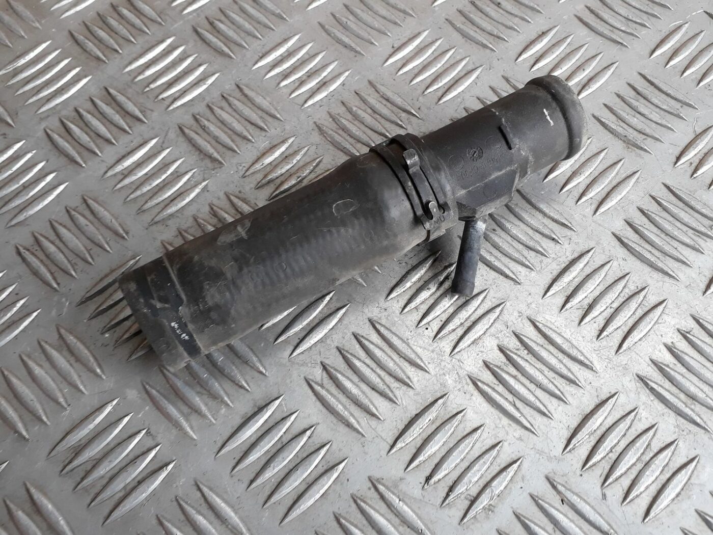 Dzesēšanas caurule priekš SEAT IBIZA 2005