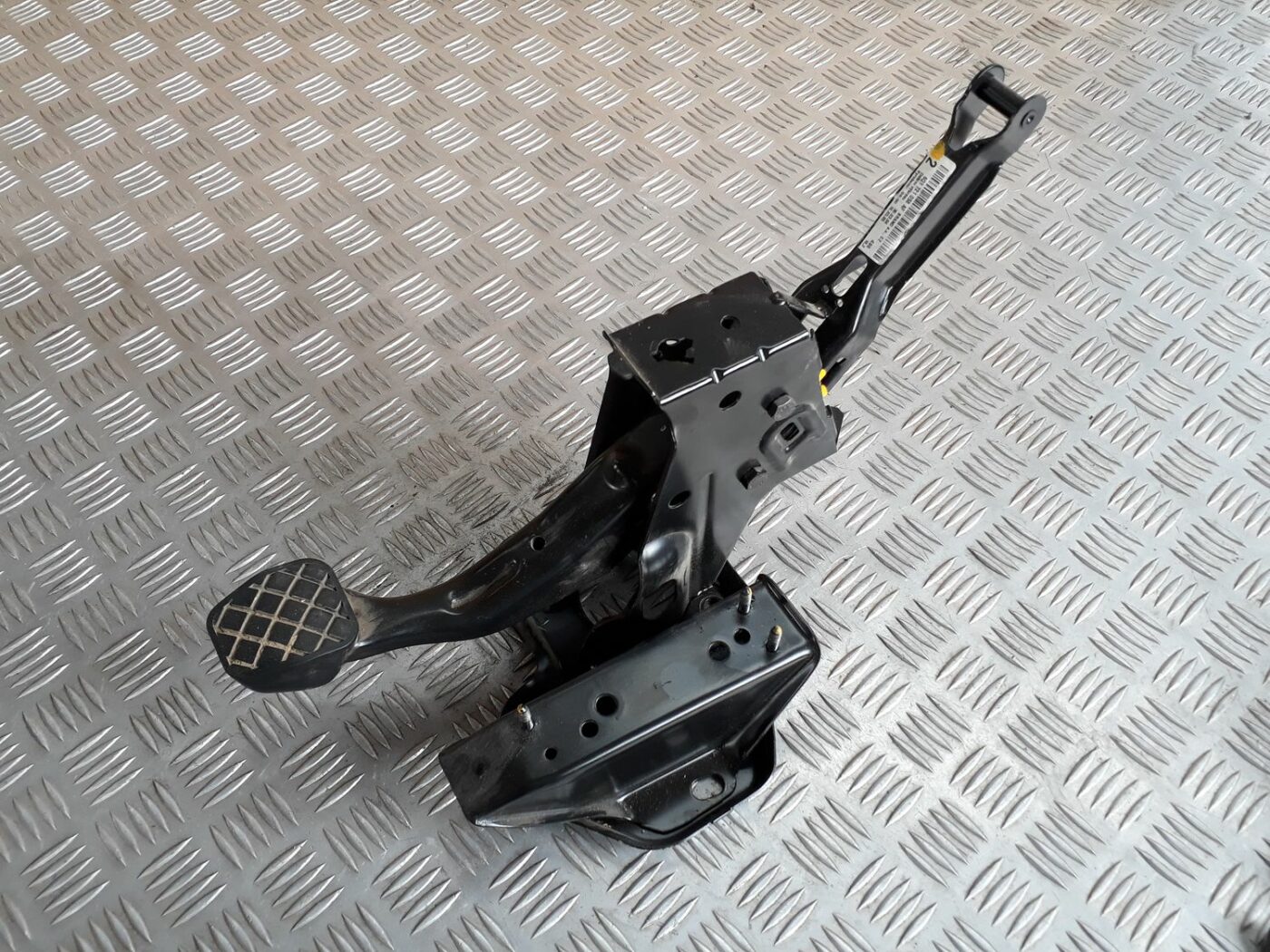 Bremžu pedālis priekš SEAT IBIZA 2005 5 Bremžu pedālis priekš SEAT IBIZA 2005