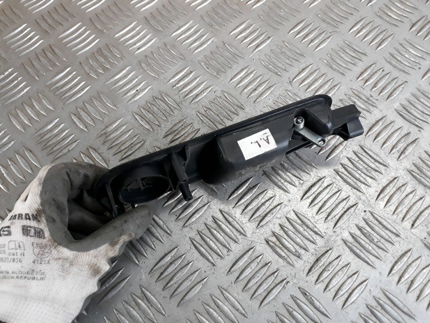 Salona durvju rokturis, aizmugures labais priekš SEAT IBIZA 2005