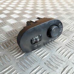 Gaismas slēdzis priekš SEAT IBIZA 2005