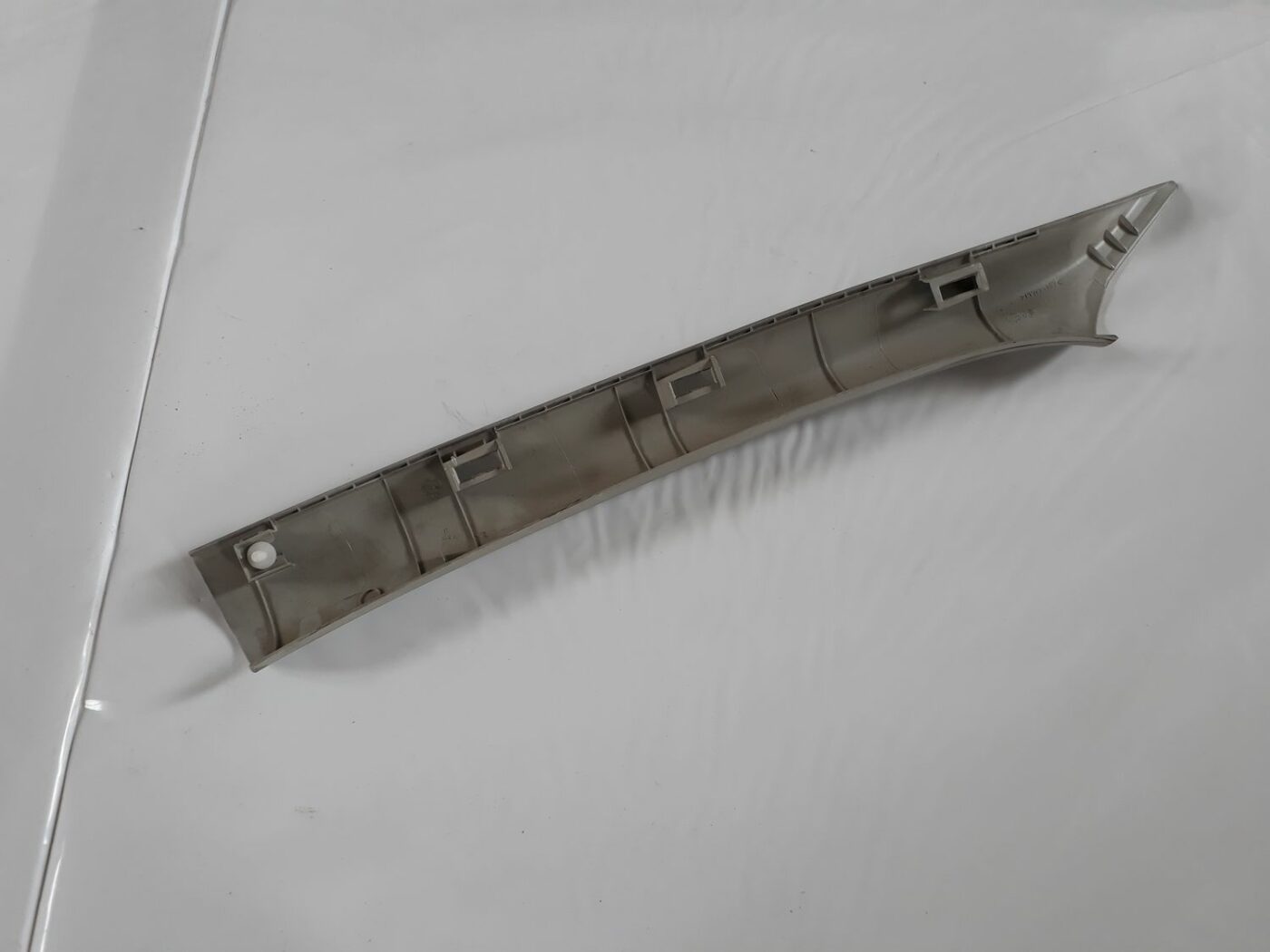 Priekšējas salona statnes apdare priekš SEAT IBIZA 2005 2 Priekšējas salona statnes apdare priekš SEAT IBIZA 2005