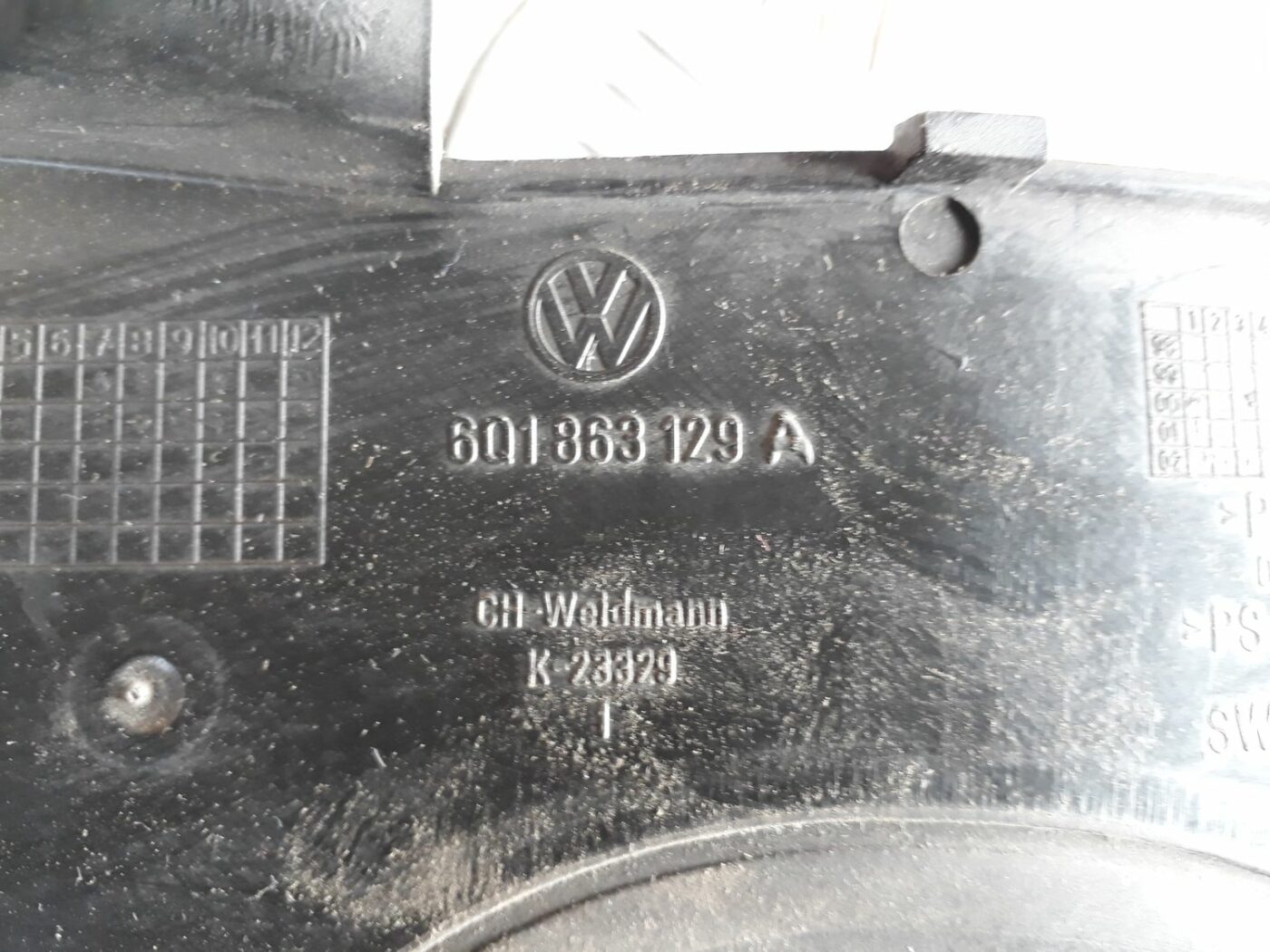 Stūres statnes putekļu aizsargs (salonā) priekš SEAT IBIZA 2005 3 Stūres statnes putekļu aizsargs (salonā) priekš SEAT IBIZA 2005