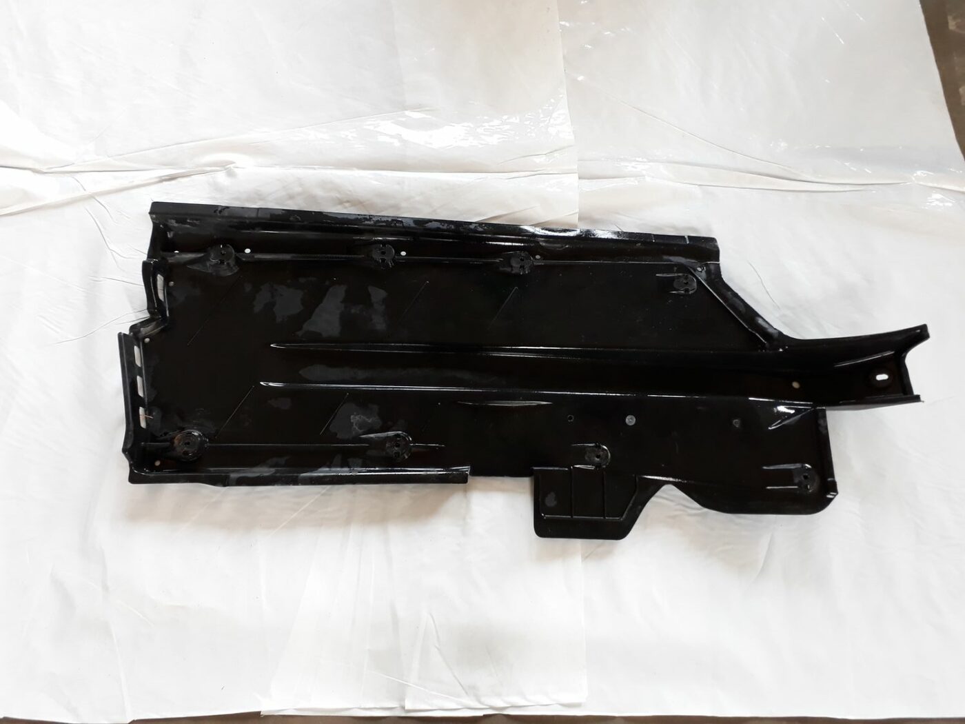 Virsbūves apakšējais aizsargs priekš SEAT IBIZA 2005