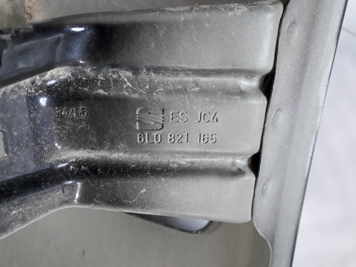 Priekšējais kreisais spārns priekš SEAT IBIZA 2005