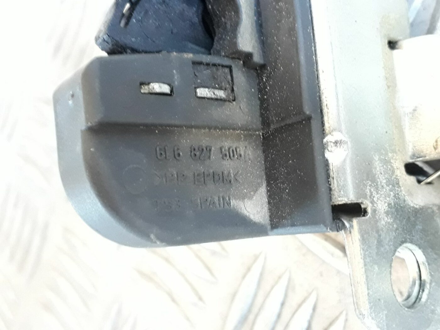 Bagāžnieka vāka slēdzene priekš SEAT IBIZA 2005 3 Bagāžnieka vāka slēdzene priekš SEAT IBIZA 2005