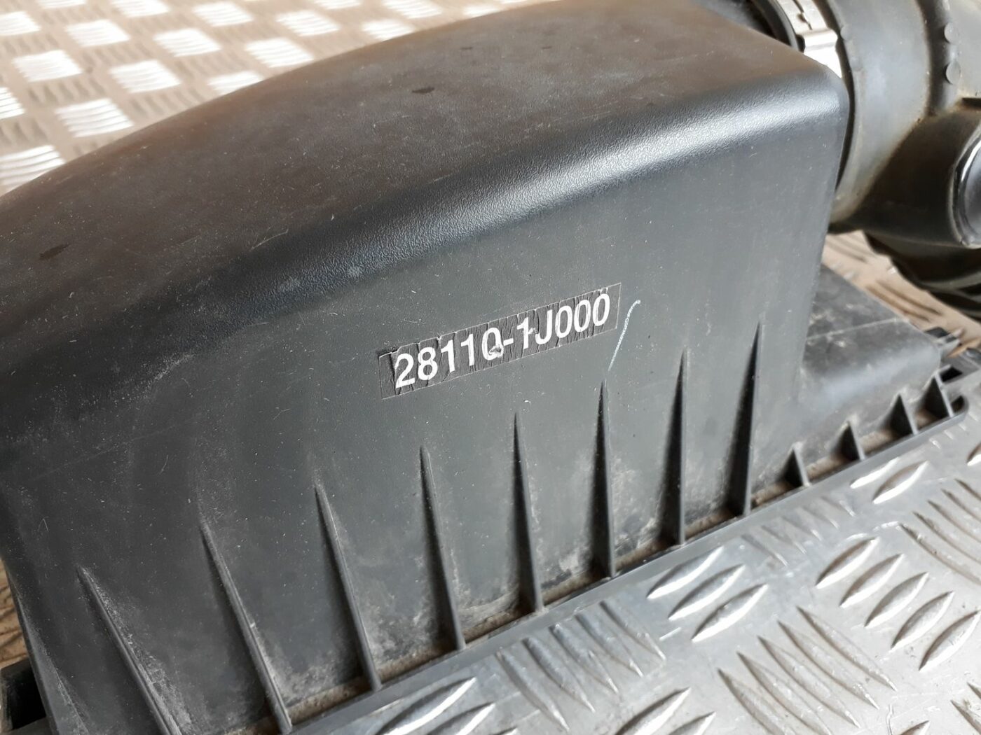 Gaisa filtra korpusa vāks priekš HYUNDAI I20 2011 2 Gaisa filtra korpusa vāks priekš HYUNDAI I20 2011