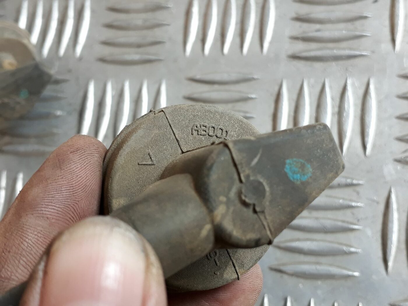 Kvēlsveču vadi priekš HYUNDAI I20 2011 4 Kvēlsveču vadi priekš HYUNDAI I20 2011