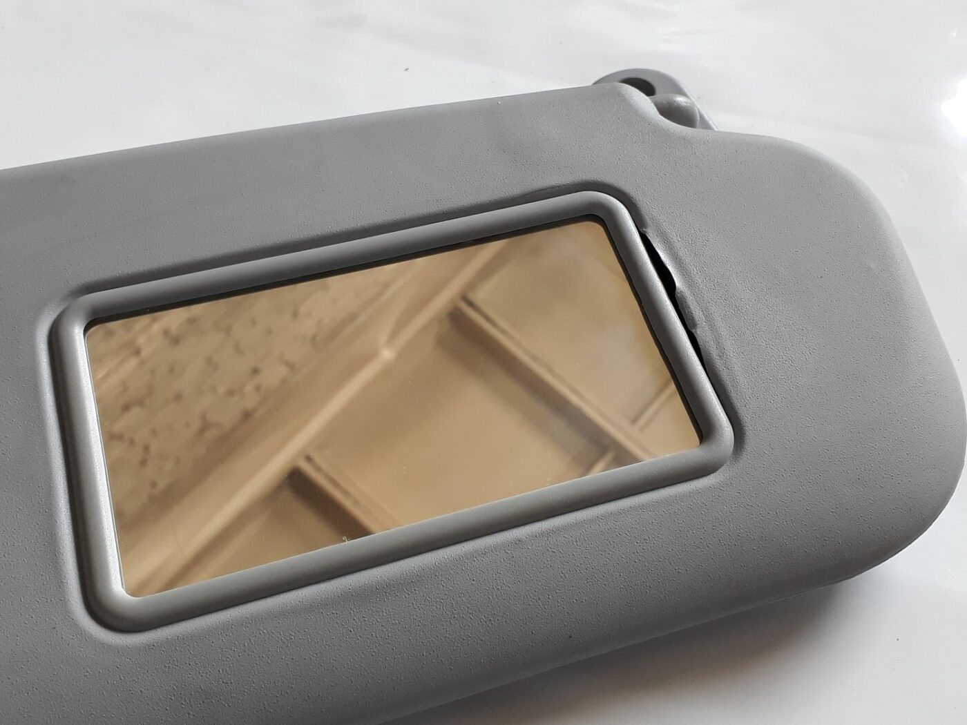 Saules aizsargs priekš HYUNDAI I20 2011