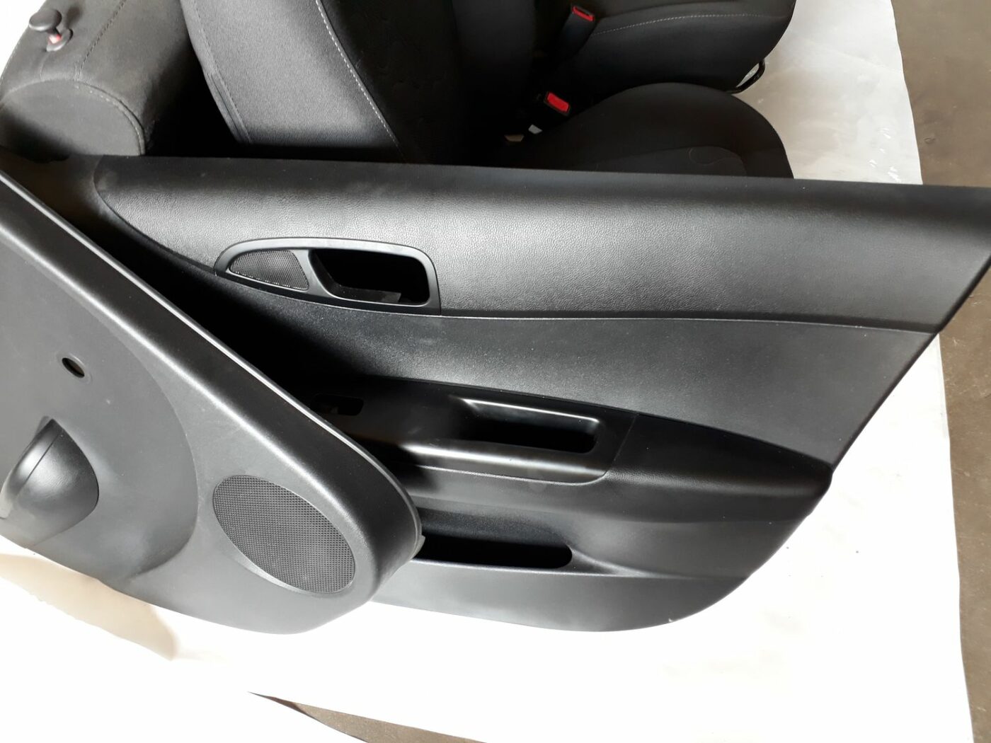 Sēdekļu komplekts priekš HYUNDAI I20 2011 23 Sēdekļu komplekts priekš HYUNDAI I20 2011