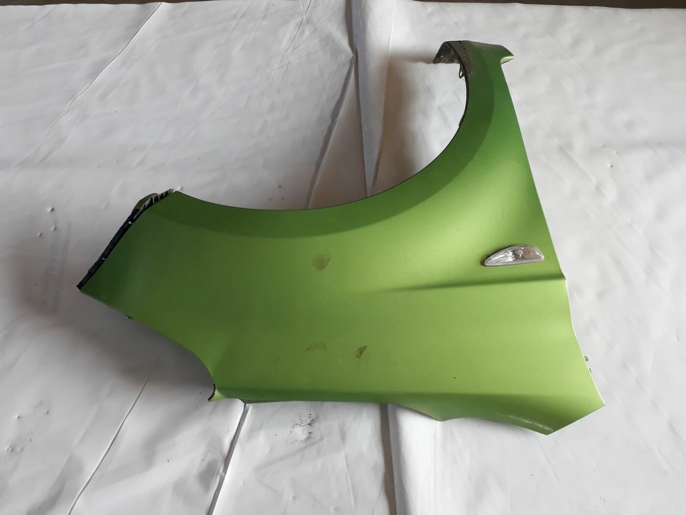 Priekšējais labais spārns priekš HYUNDAI I20 2011 9 Priekšējais labais spārns priekš HYUNDAI I20 2011