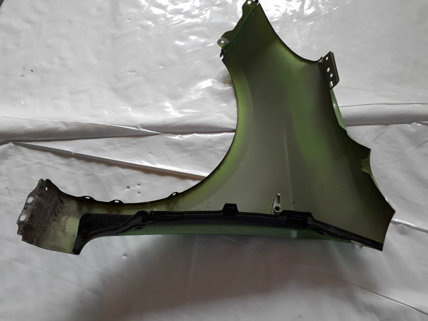 Priekšējais labais spārns priekš HYUNDAI I20 2011 5 Priekšējais labais spārns priekš HYUNDAI I20 2011