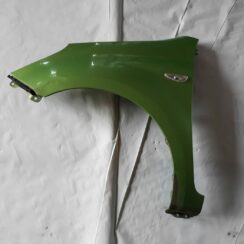 Priekšējais kreisais spārns priekš HYUNDAI I20 2011