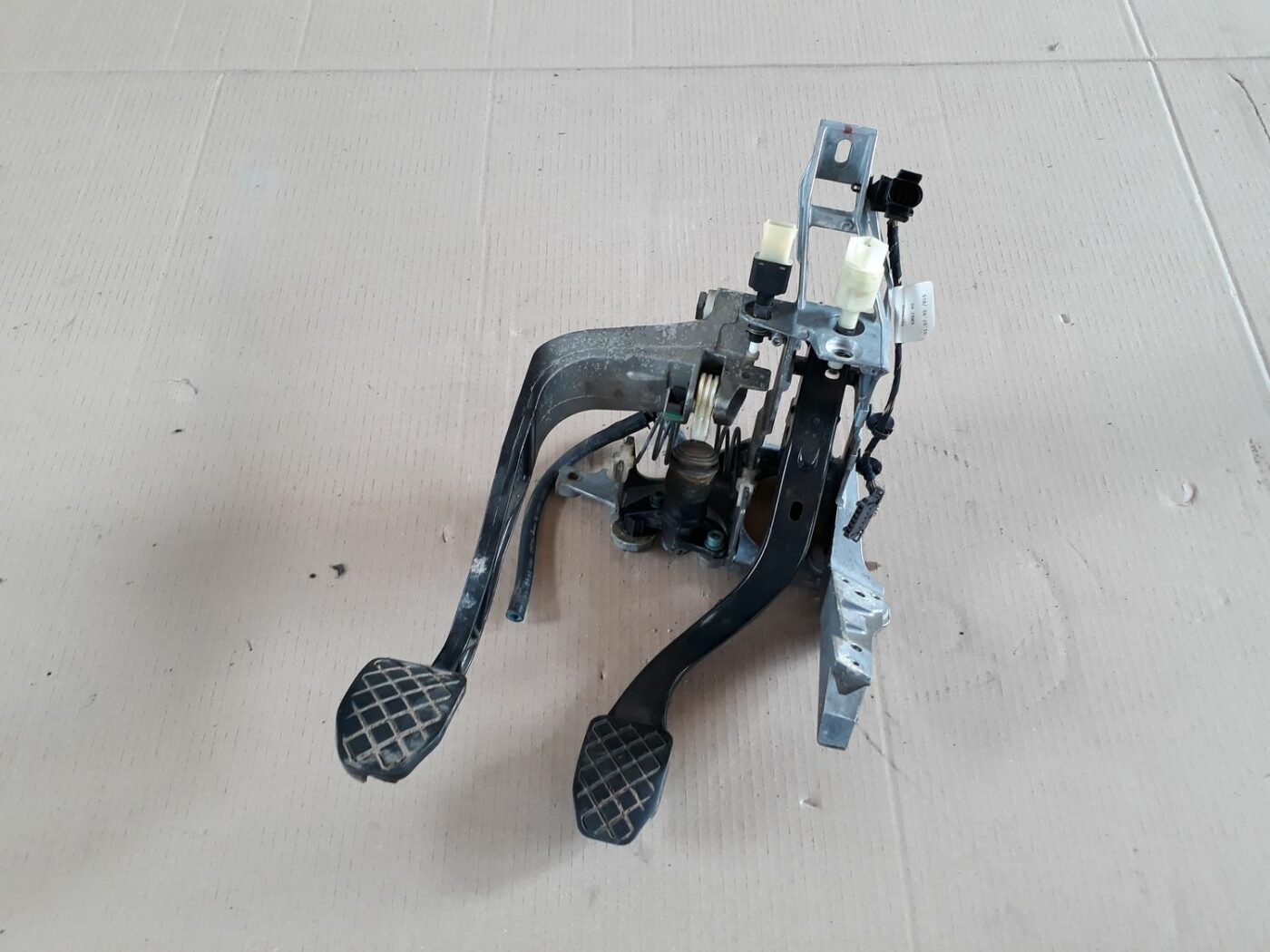 Pedāļu bloks priekš AUDI A4 1999