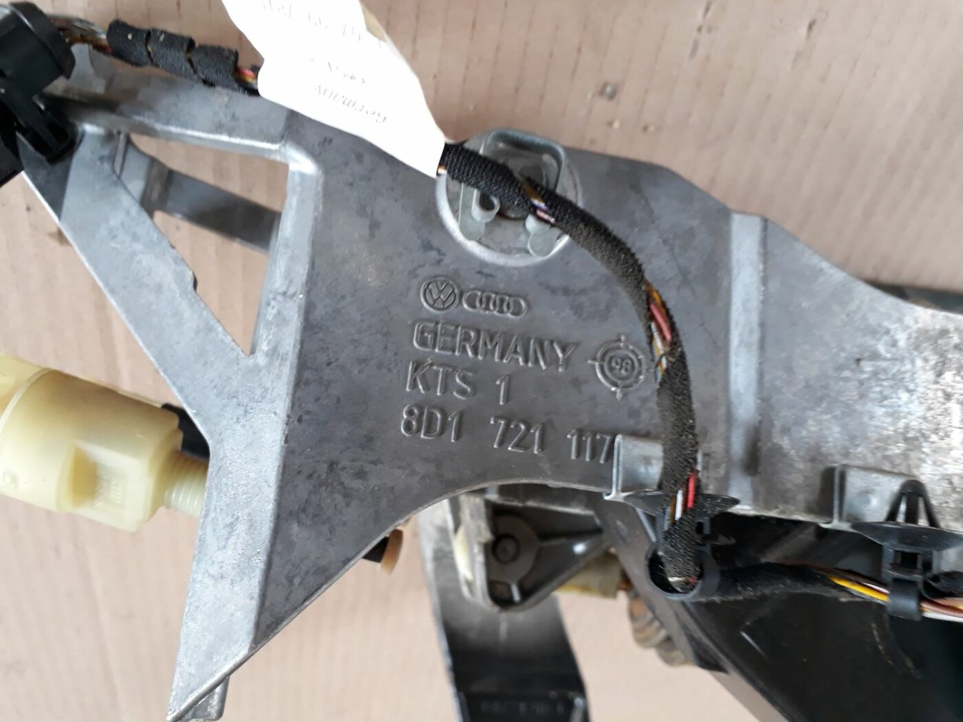 Pedāļu bloks priekš AUDI A4 1999