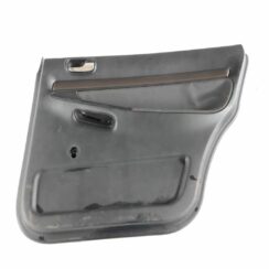 Aizmugurējo labo durvju apdare priekš AUDI A4 1999