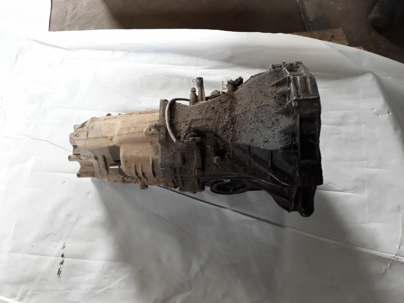 Mehāniska pārnesumkārba priekš AUDI A4 1999