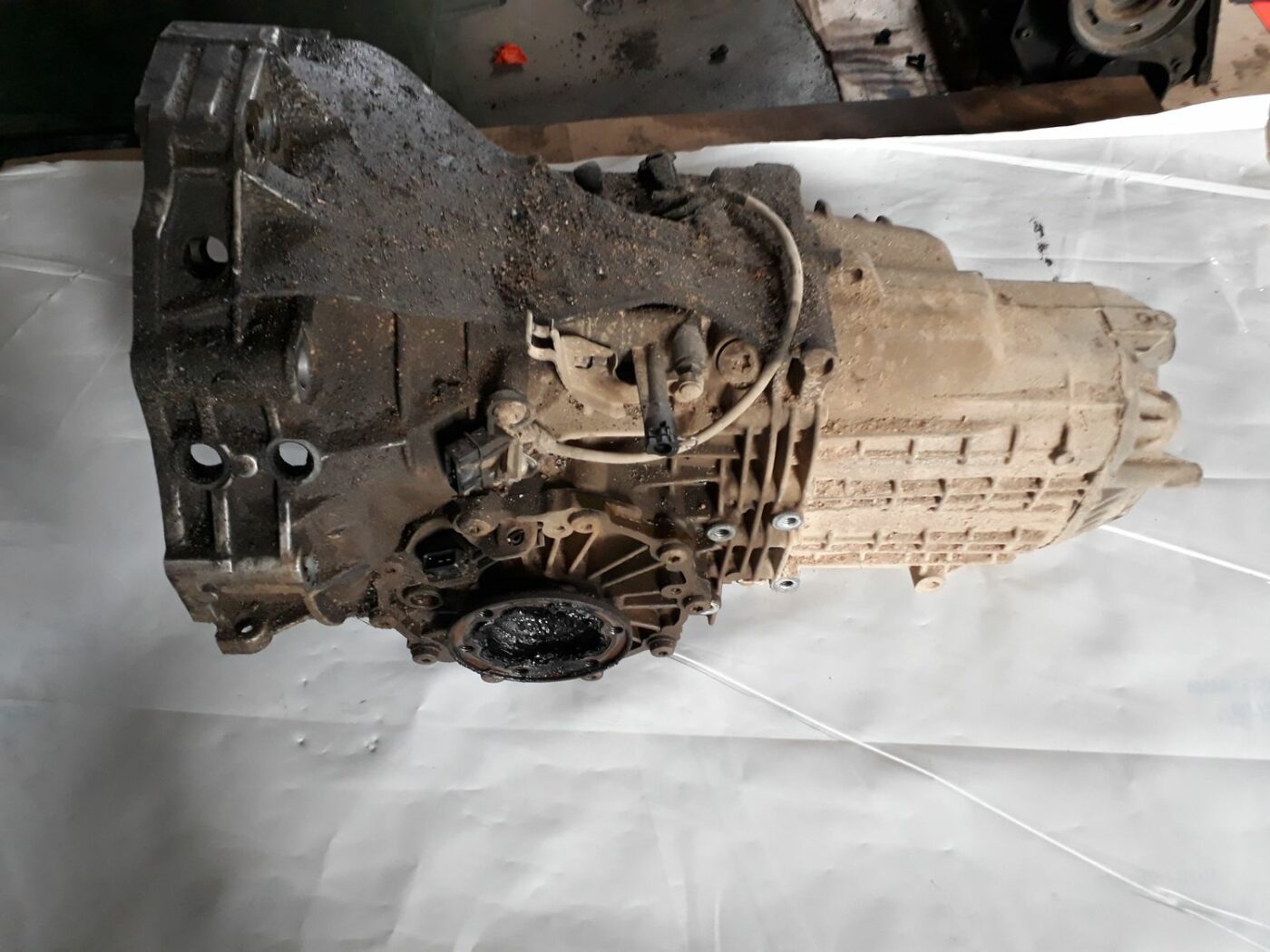 Mehāniska pārnesumkārba priekš AUDI A4 1999