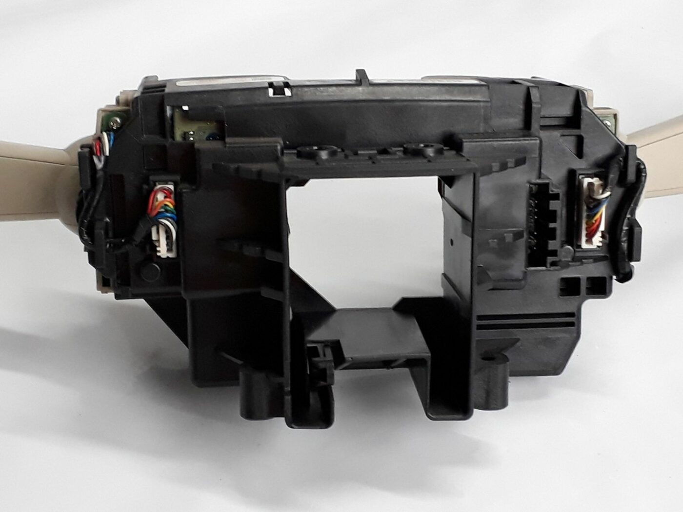 Stūres statnes slēdzis priekš VOLVO V70 2010 4 Stūres statnes slēdzis priekš VOLVO V70 2010