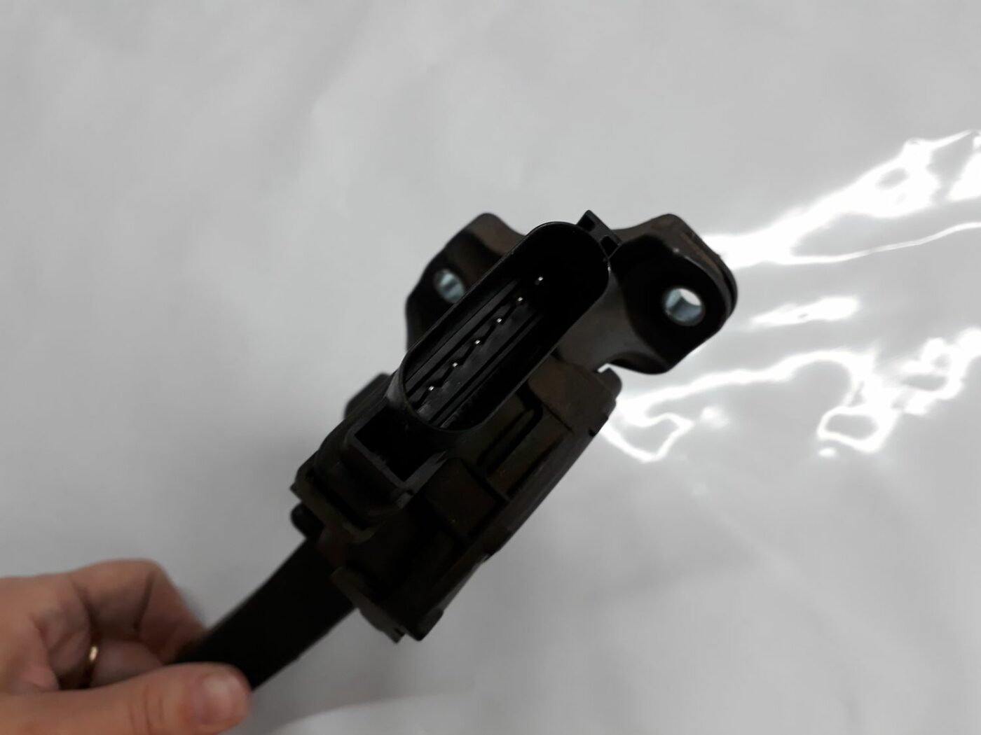 Gāzes pedālis priekš VOLVO V70 2010 2 Gāzes pedālis priekš VOLVO V70 2010