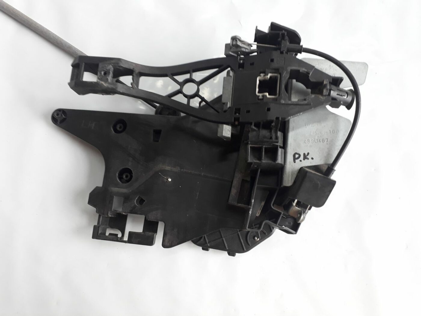 Aizmugurējo kreiso durvju slēdzene priekš VOLVO V70 2010